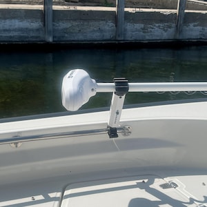 StaYmo Trolling Motor Stabilizer - Rail Series -  Fits All Salt Water Trolling Motors