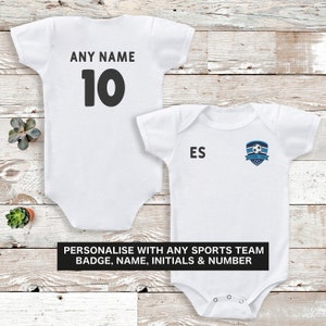 Personalised Front & Back Football Badge Bodysuit With Name, Initials and Number Baby Vest Personalised Add Personalisation 画像 2