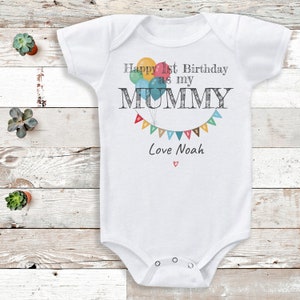 Gepersonaliseerde gelukkige verjaardag als mijn mama bodysuit - gepersonaliseerd babycadeau - voeg je personalisatie toe - gepersonaliseerd babycadeau, baby bodysuit