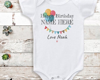 Body personnalisé joyeux anniversaire (nom) - cadeau personnalisé pour bébé - ajoutez votre personnalisation - cadeau bébé personnalisé, cadeau body bébé