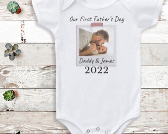 Our First Father&#39;s Day, Polaroid Photo - Personalised Name and Year Bodysuit - Personalised Baby Gift -Personalised gift, Father&#39;s Day Gift