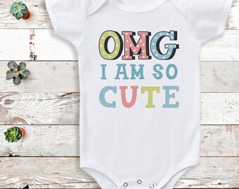 OMG I am so cute Blue design - Baby bodysuit gift - Baby Vest - Baby Clothing