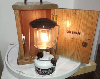 Coleman Peak1 Model 222A Vintage Camping Single Mantle Lantern