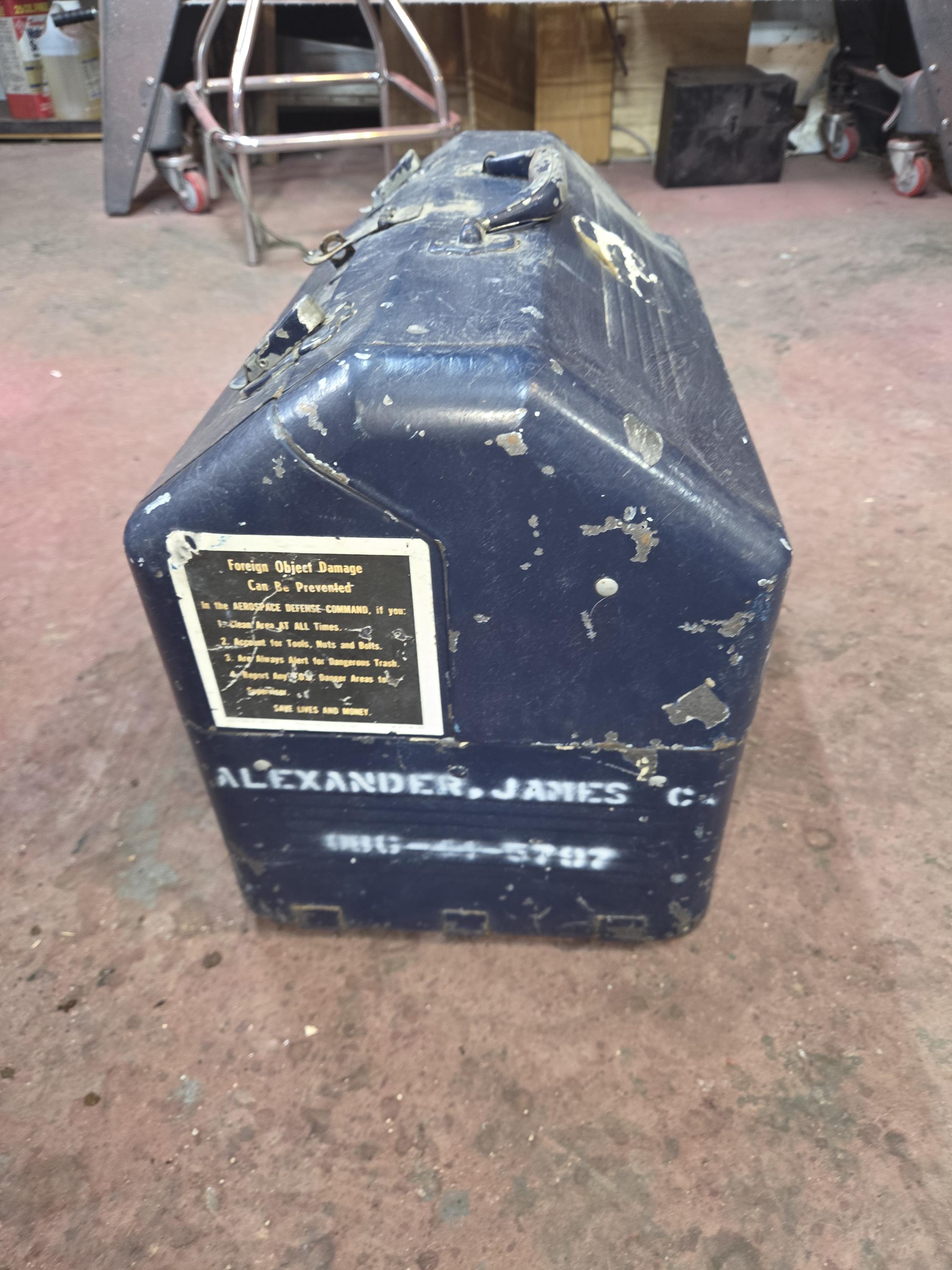 アメリカ　ビンテージ　スチールケース Vintage Military Mechanics Toolbox, Simonsen Steel Chest, 1950s