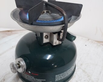 Vintage Coleman 508a Camp Stove. All Original Green Paint