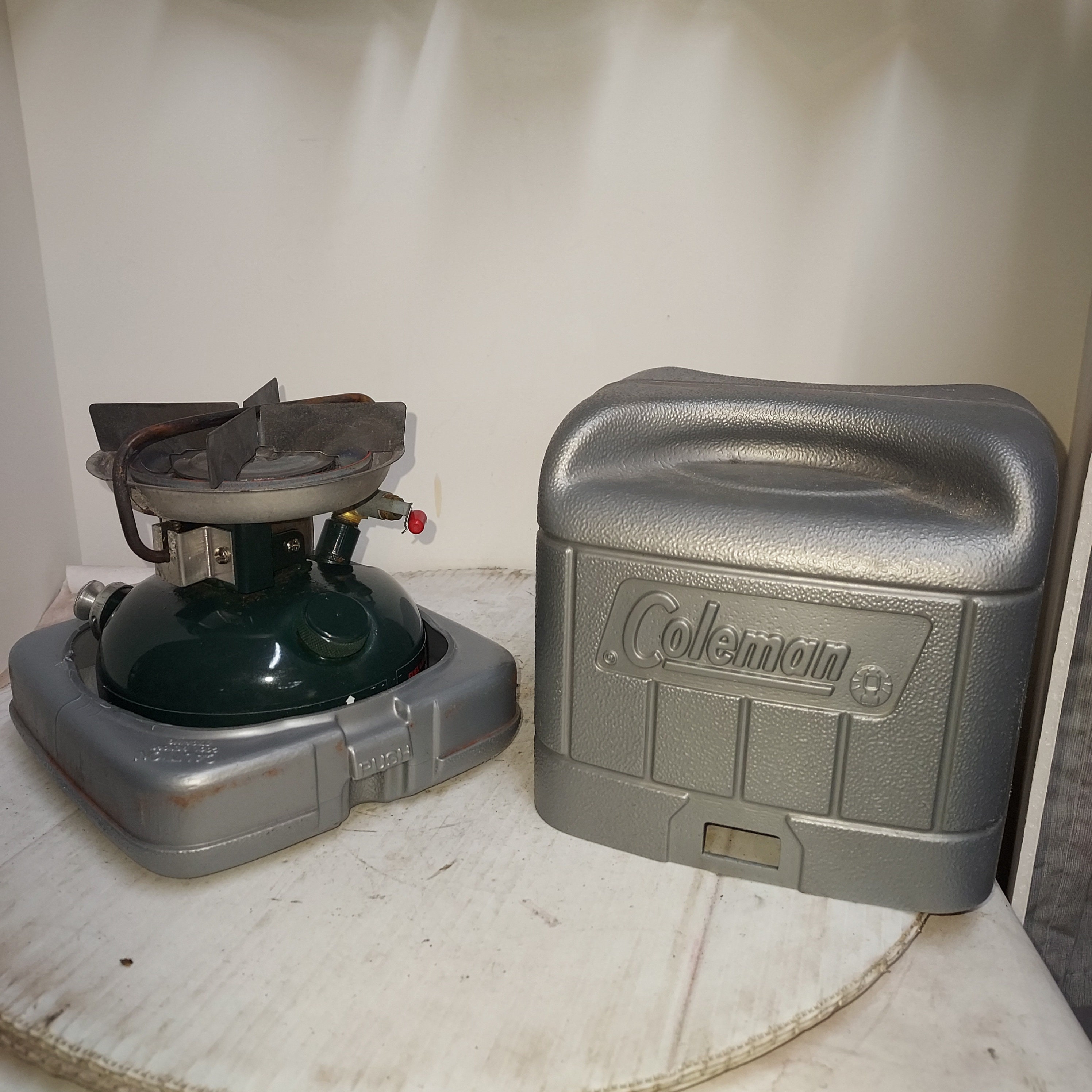 ストーブ/コンロ Coleman - Coleman  STOVE  508A Coleman 508A Gas Stove & Case 05/91 NICE - Camping Hiking