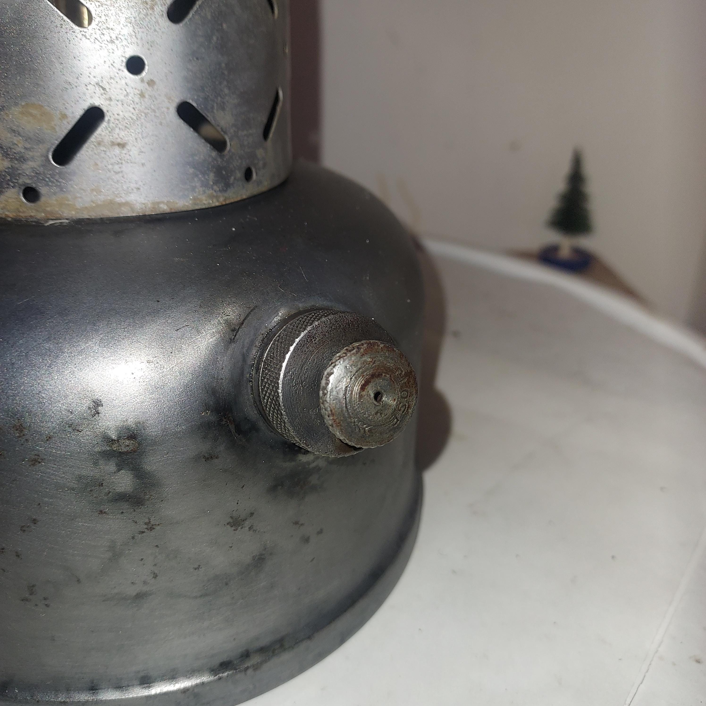 1943 Coleman 220BX Lantern, WW2 