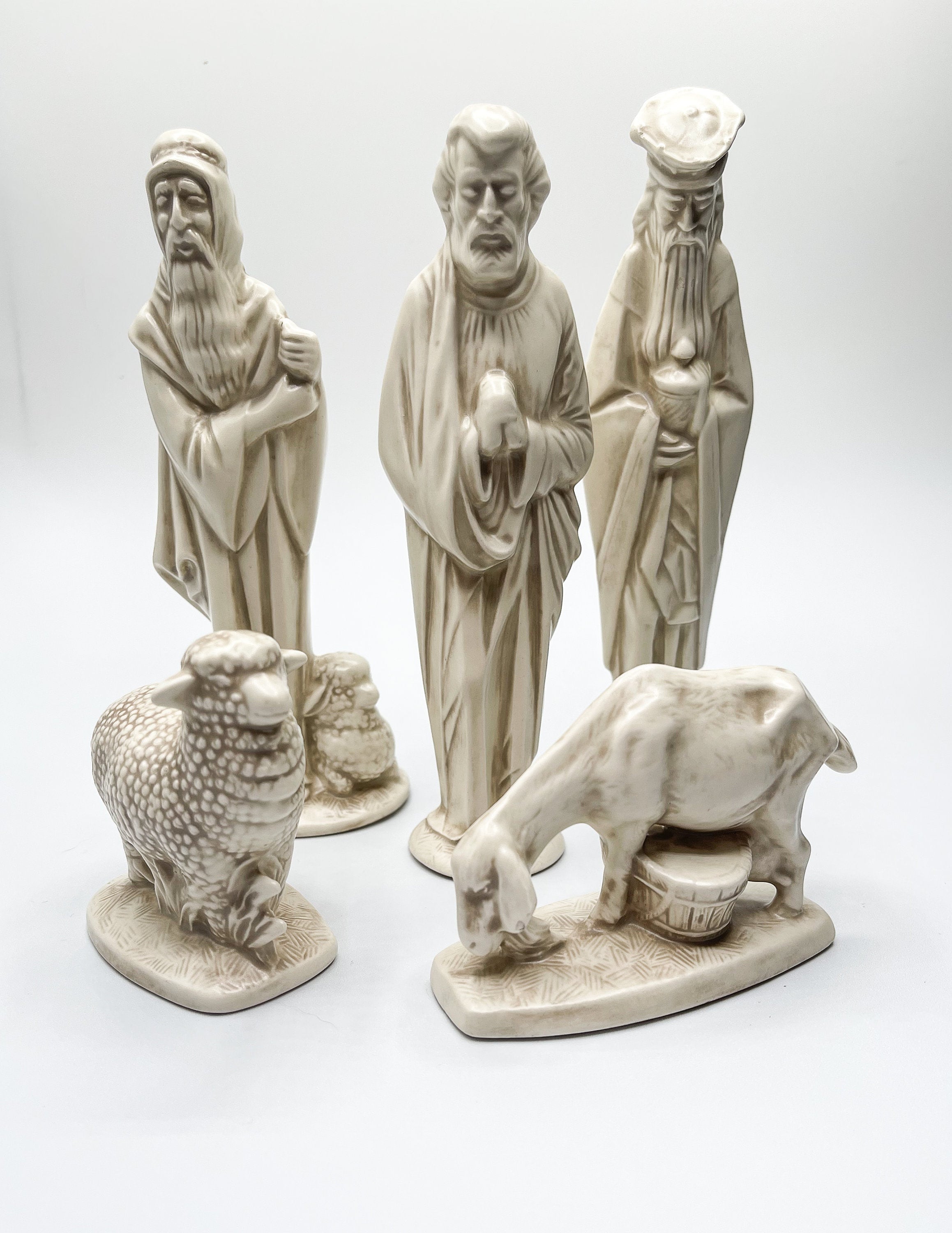 Byron Molds for sale Only 4 left at 60