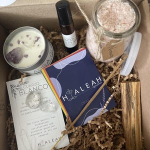 House Cleansing Smudge Kit with Selenite + Sage Spray – Spiritual Gift Box | Energy Cleansing | Ritual Elements