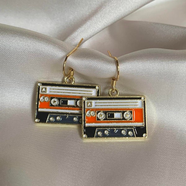 Cassette Tape Earrings 70s Inspired Earrings Mixtape Cassette Grunge Aesthetic Earrings Retro Cassette Player Mixtape Earrings
