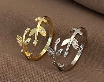 Silver Leaf Ring, Dainty Ring, Leaf Ring, Branch Ring, Twig Ring, Nature Inspired Ring, Gift For Her, Trendy Rings, Minimalist Rings, Rings