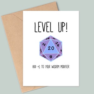 Carte d'anniversaire inspirée de donjons et de dragons amusants - Passez de niveau ! Ajoutez +1 à votre modificateur de sagesse - Fait main - A6 - Recyclable Purple