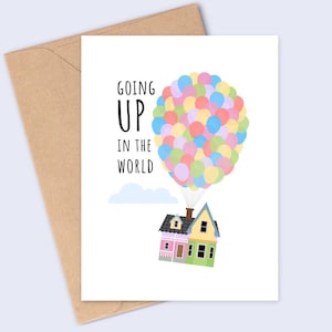 Tarjeta de felicitación inspirada en la película Going Up In The World para un nuevo trabajo o ascenso. Hecha a mano. Acabado mate y texturizado. Tamaño A6. Papel sostenible.
