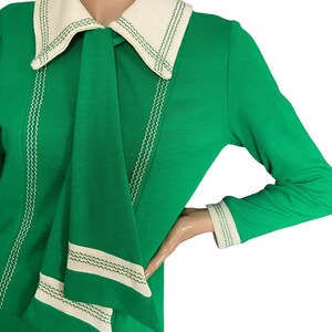 Vintage Green Printed 1970s Dress 14