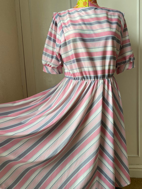 Gorgeous striped vintage 80s dress pink grey 12 14 - image 8