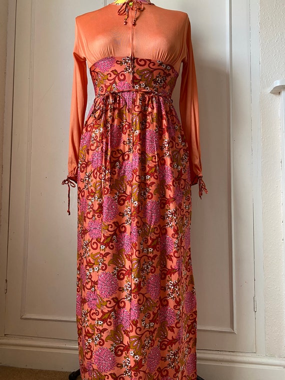 chinese dress ladies 70's Psychedelic floral maxi dress  Vida Antigua Collective