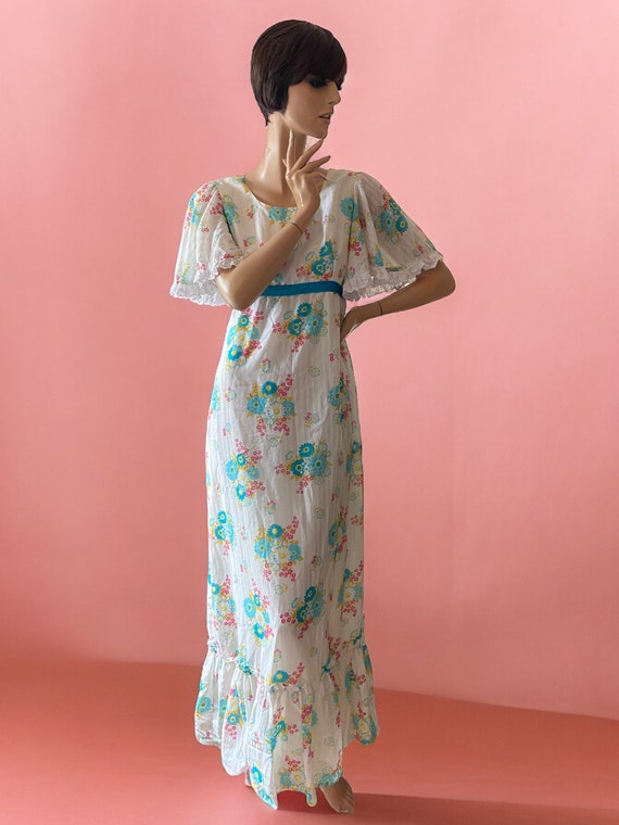 Beautiful floral print vintage 70s maxi dress 10 … - image 3