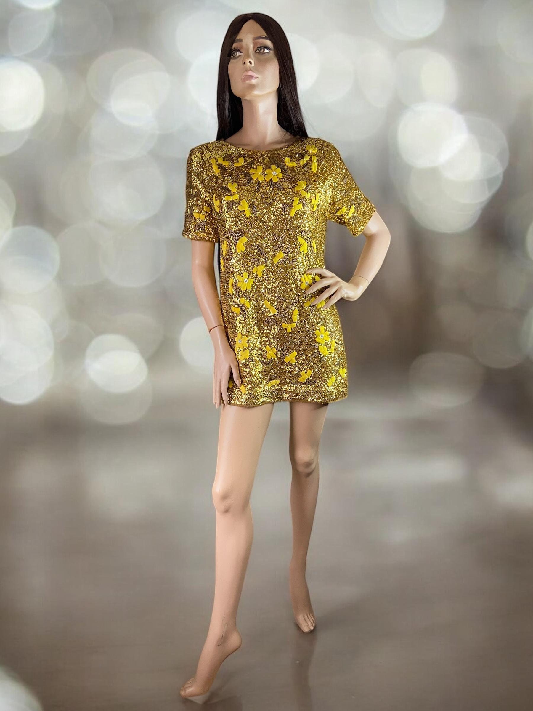 green emerald velvet dress Eleri