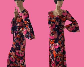 Amazing vintage 70s floral print maxi dress Angel sleeves 12 14