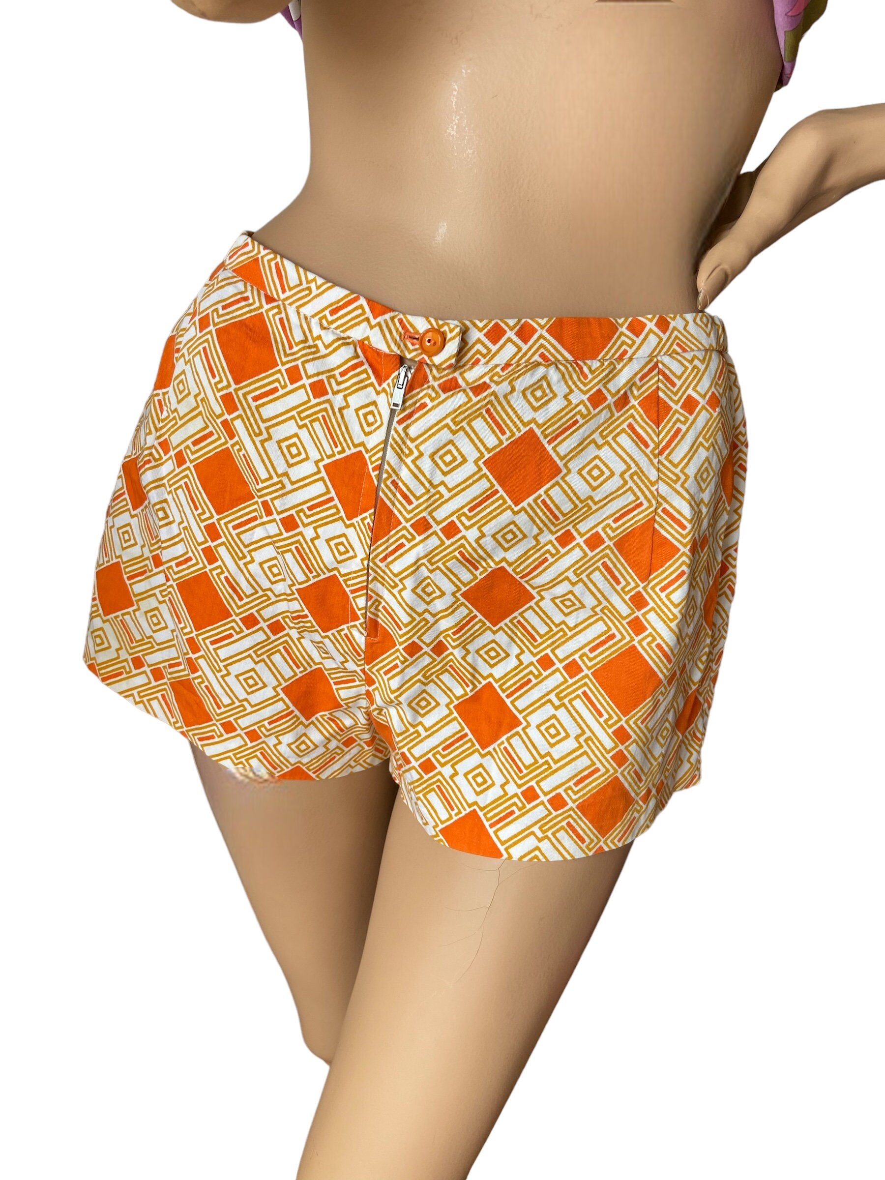 Bellissimo pantalone vintage in pura lana colore... - Depop Bellissimo pantalone vintage in pura lana colore... - Depop