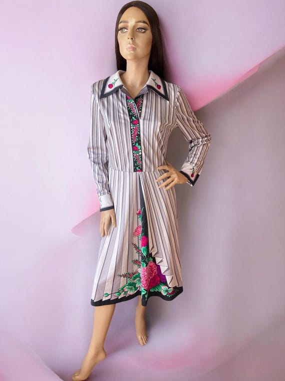 70s shirt dress Lovers and Friends Vintage Summer Mini Shirt Dress in 70s Floral