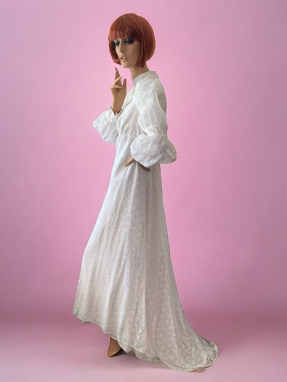 Vintage 60s Daisy Lace Wedding Dress, Puff Sleeves, Train 10 12 - Etsy