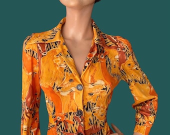 Vintage 70s dagger collar lion safari novelty print shirt 6 8