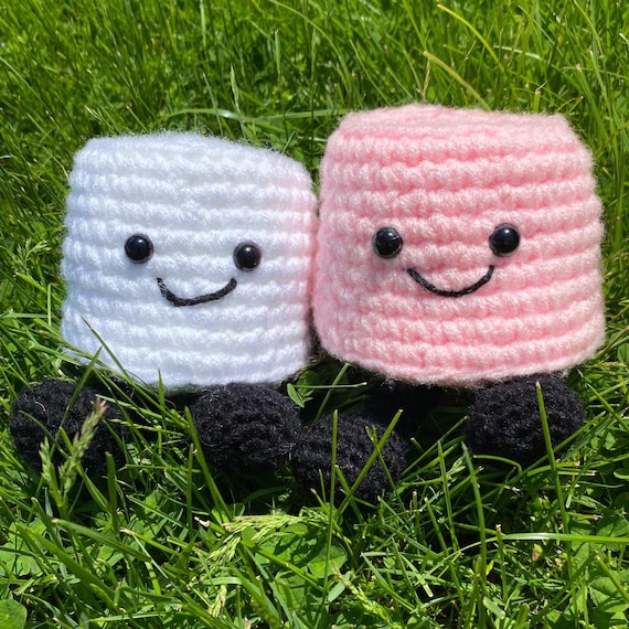 Peluche de malvavisco de ganchillo Peluche de malvavisco relleno