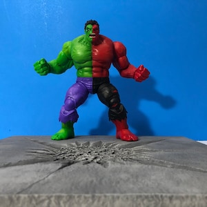 1:12 Scale Smashed Ruin Diorama Base Detolf Action Figure Photography