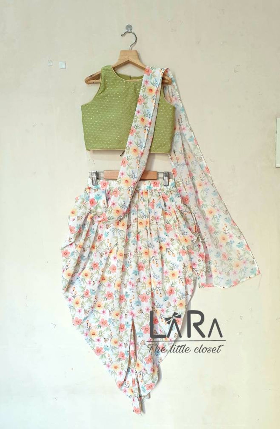 Campana Girls Asmi Dhoti Set - Pichwai Print - Off White & Green