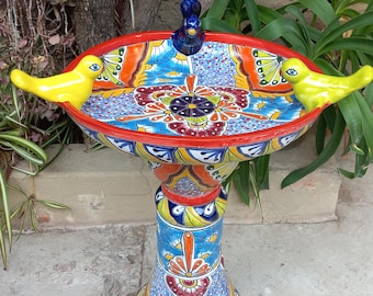 Baño para pájaros de 25" de cerámica de Talavera mexicana colorida, pintada a mano, arte popular
