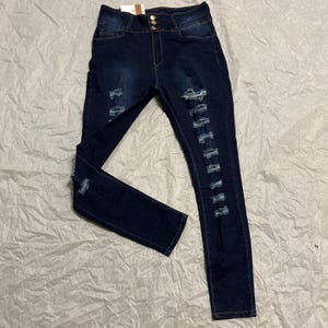 New Women’s Distressed Denim Blue Jeans- Size 13/14