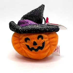 Ty Halloweenie Beanie &quot;Scream&quot; from the Hallowenie Beanies Collection Brand New, Vintage, Rare and Retired