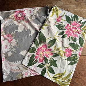 Lot of 2 - Vintage 1940s Pink Floral Cotton Home Sewn Fabric Bags