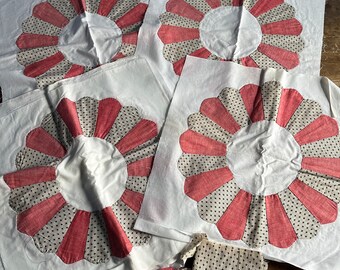 10 Vintage 1930s Hand Stitched Dresden Plate Quilt Blocks with Extra Pieces