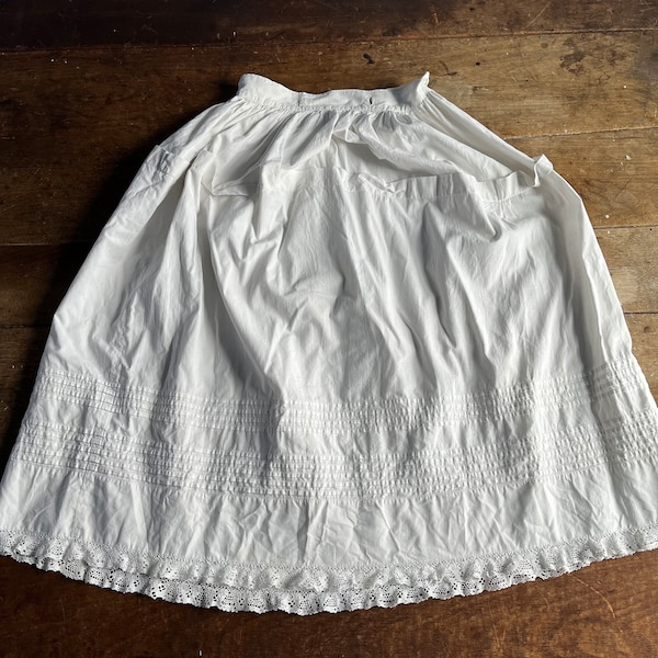 Antique 1900 White Cotton Edwardian Young Girls Skirt