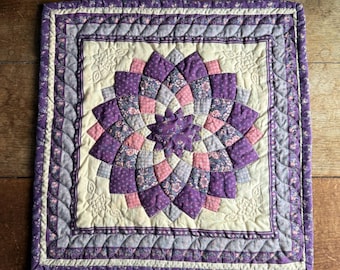 Vintage 1970s 1980s Small Hand Stitched Cheater Print Quilt Purple