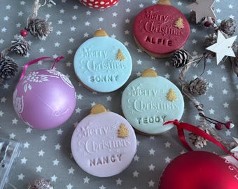 Boule de Noël personnalisée en biscuits - Décoration de table de Noël - Cadeau de Noël pour enseignant - Boîte de gâteries pour le réveillon de Noël - Biscuits du réveillon de Noël