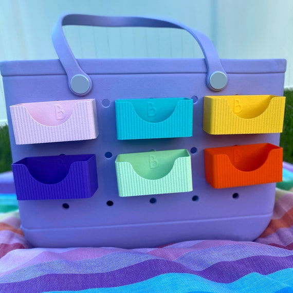 CONLI 3 Ciondoli Per Borsa Bogg - Lettera Alfabeto + Mamma Life + Margherita - Accessori In Gomma Multicolore