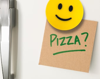 Emoji Smiley Face - Ideograma decorativo independiente - Negro y amarillo - Made in USA