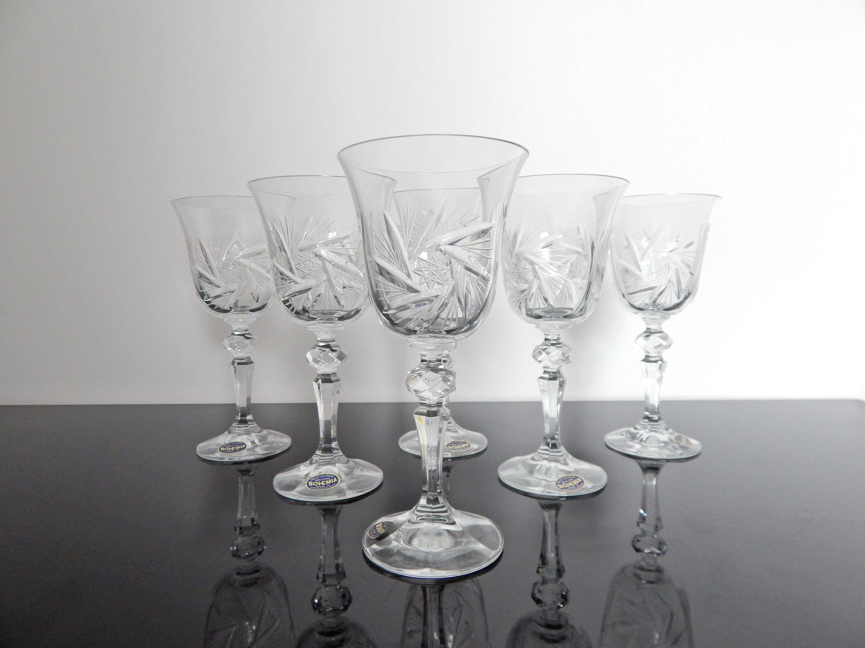 ⭐️BOHEMIA デザイナー ワイングラス 5個セット Amazon.co.jp: bohemia crystal wine glasses 5 : Home & Kitchen