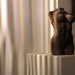 Torsoskulptur MDF