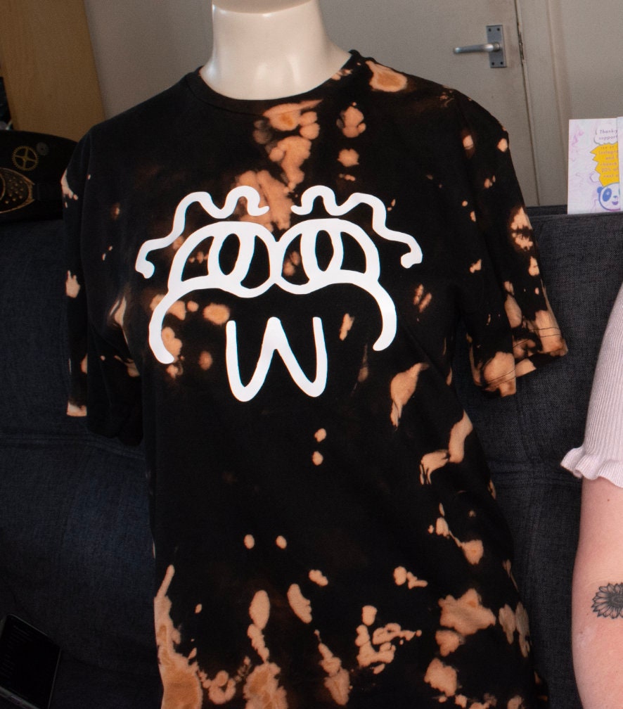 best shirts to bleach dye