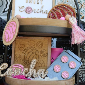 Concha pan dulce tiered tray home décor