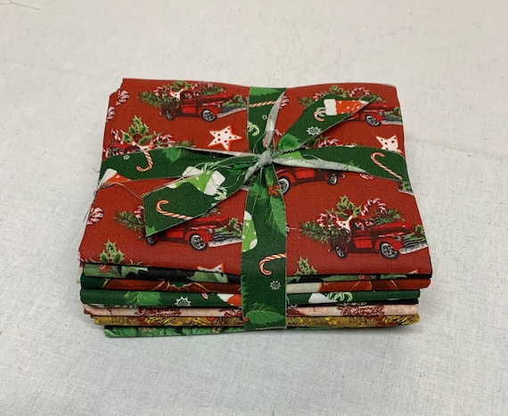 9 pc Christmas Fat Quarters- Cowgirl Merry & Bright!