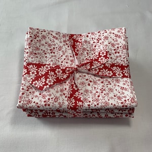 10pc. fat quarter bundle. Cowgirl Floral Elegance Red and White.