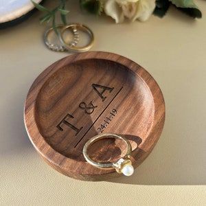 Personalized Wooden Ring Dish, Wedding Ring Dish, Engagement Ring Holder, Gifts for Wedding, 5th Anniversary Gifts for Her