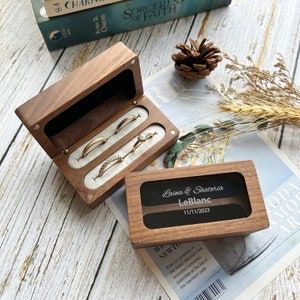 Personalisierte Quad Holzringbox, individuelle Eheringbox, gravierte Holzringträgerbox, Vorschlag oder Verlobungsgeschenk