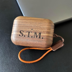 Custom Engraved Wood AirPods Pro3 1/2 Case, Wooden Protective Cover for Airpods , Earpods Cover with Keychain, Christmas Gift image 4
