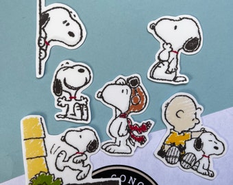 Snoopy & Friend Sticker Set - Snoopy Matte Stickers Ft Charlie Brown, Woodstock and Peanuts | Cute Sticker for Phone Case, Suitcase, Macbook